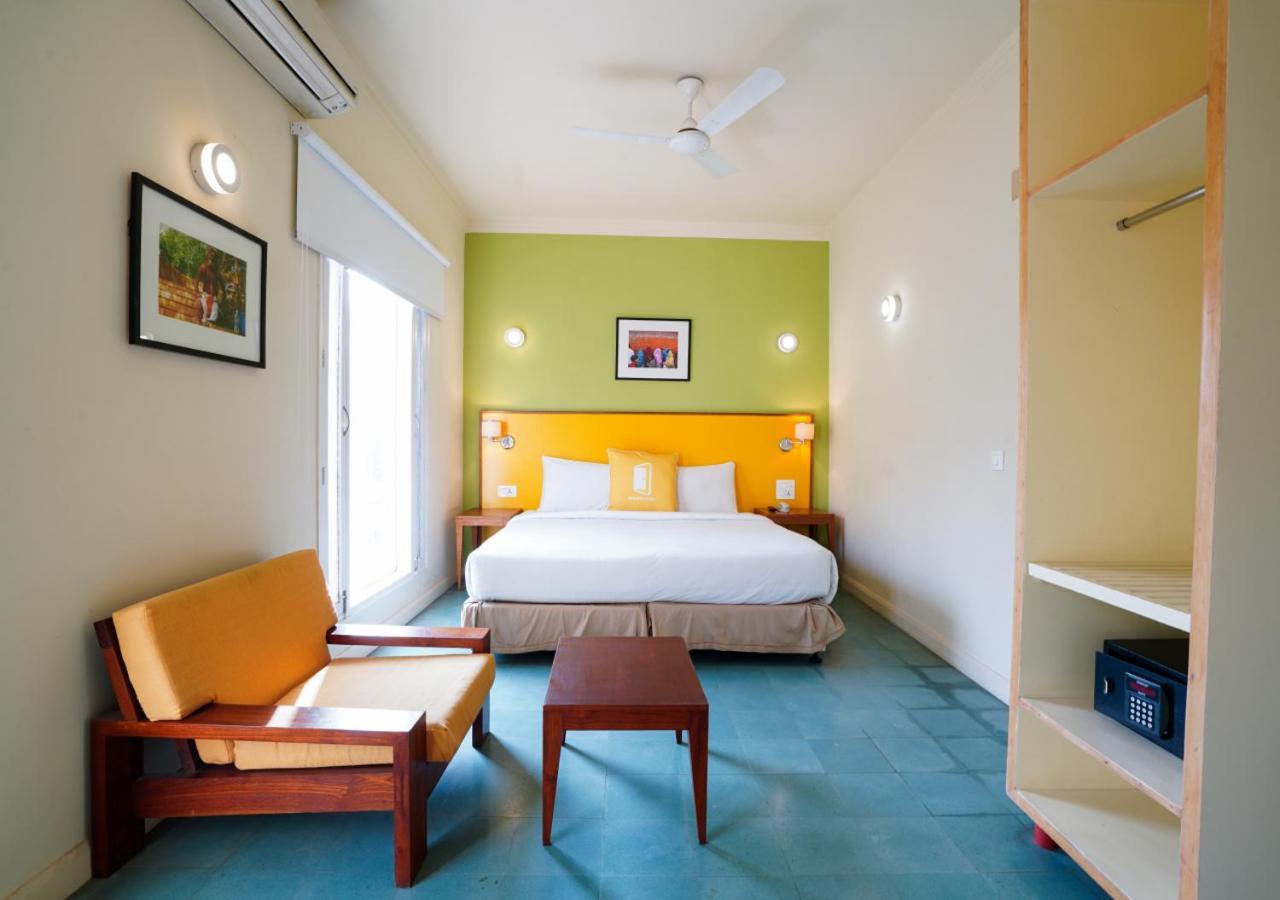 Bloom Boutique l Signature Towers Gurgaon Chambre photo