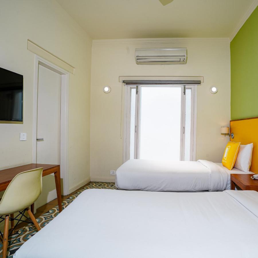 Bloom Boutique l Signature Towers Gurgaon Extérieur photo